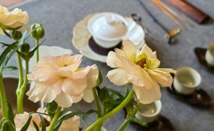需卦：君子唯有自强不息，伺机而动，方能成就一番事业