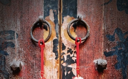 忠孝难两全,揭示的不过是集权君主的自私自利罢了